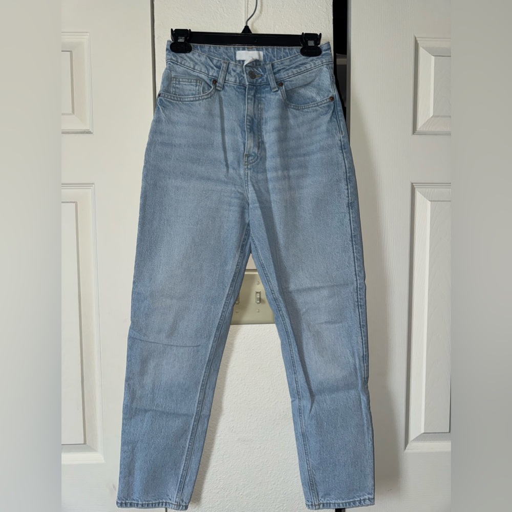 H&M Light Blue Straight Jeans